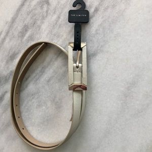 NWT The Limited Skinny Belt